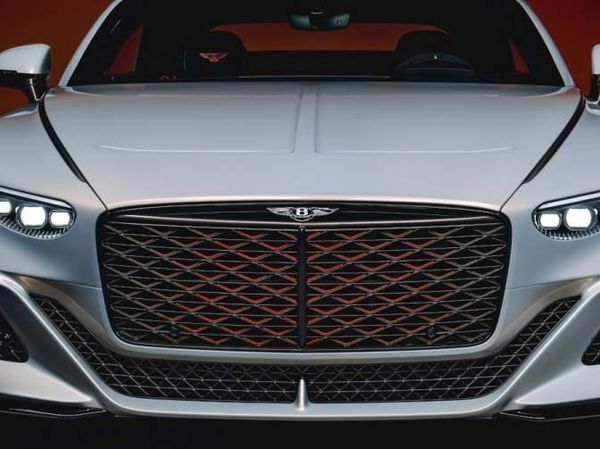 Ini Dia Tampang Mobil para Miliarder, Bentley Mulliner Batur