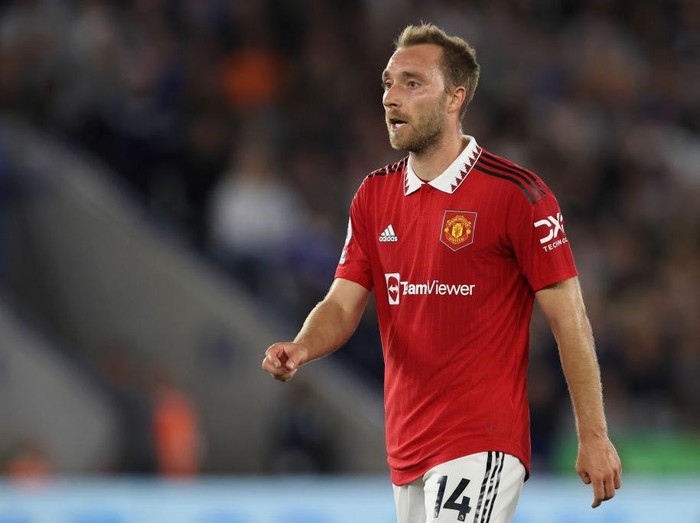 LEICESTER, ENGLAND - SEPTEMBER 01: Christian Eriksen of Manchester United during the Premier League match between Leicester City and Manchester United at The King Power Stadium on September 1, 2022 in Leicester, United Kingdom. (Photo by James Williamson - AMA/Getty Images)