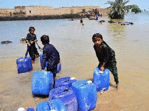 Potret Anak-anak Korban Banjir Pakistan, Bikin Miris Menyayat Hati