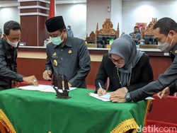 Pemprov dan DPRD Sulsel Sepakati PAD Naik Rp 100 M di Rancangan APBD-P 2022