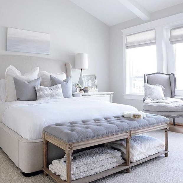 Jagalah kamarmu selalu terang saat kamu masih beraktivitas/Foto: id.pinterest.com/TLC Interiors