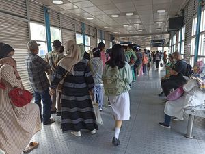 Mulai Besok, Ini Penyesuaian Rute TransJ Imbas Relokasi Halte Harmoni Mulai Besok, Ini Penyesuaian Rute TransJ Imbas Relokasi Halte Harmoni