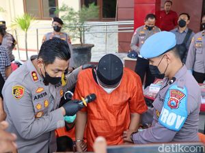 Mantan Anggota DPRD Probolinggo Diringkus Saat Nyabu di Toko Burung