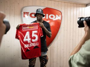 Mario Balotelli Bikin Murka Presiden FC Sion Mario Balotelli Bikin Murka Presiden FC Sion