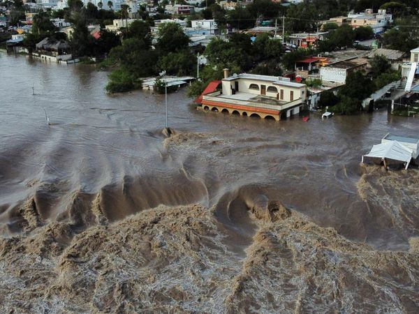 Kondisi Meksiko yang Dilanda Banjir Akibat Luapan Sungai Sabinas