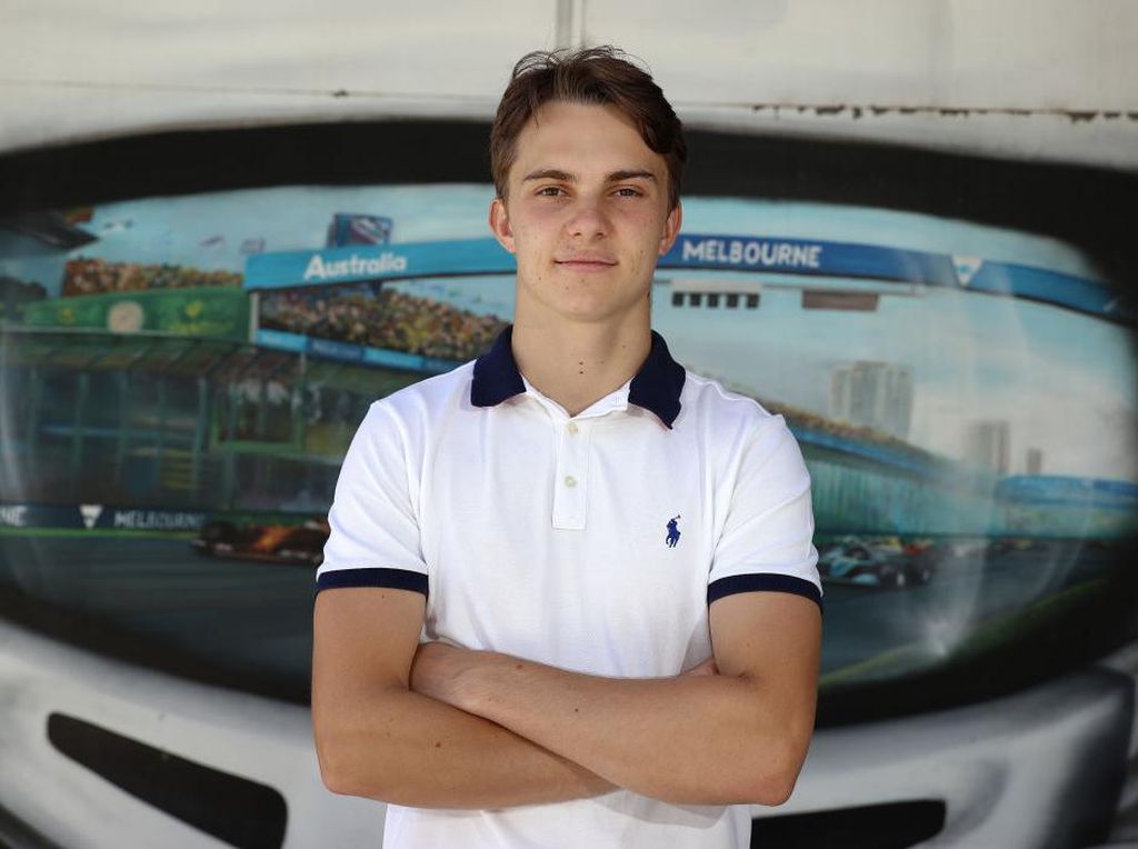 Bursa Transfer F1: Alpine Gigit Jari, Piastri Resmi Dibajak McLaren Bursa Transfer F1: Alpine Gigit Jari, Piastri Resmi Dibajak McLaren