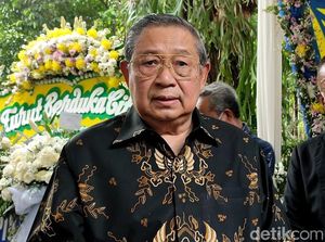SBY Kenang Albert Hasibuan: He Was Part of the Solution SBY Kenang Albert Hasibuan: He Was Part of the Solution