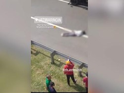 Heboh Pria Diduga Bunuh Diri Ditemukan Tergeletak di Tol Japek