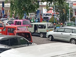 Cerita Warga Cianjur Antre di SPBU Gagal Dapat BBM Subsidi Harga Lama