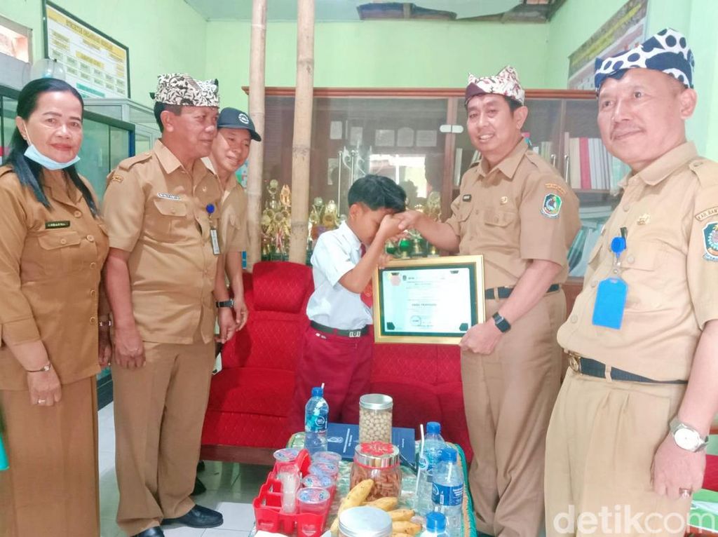 Farel Prayoga Dapat Golden Ticket Bebas Pilih SMP Negeri di Banyuwangi