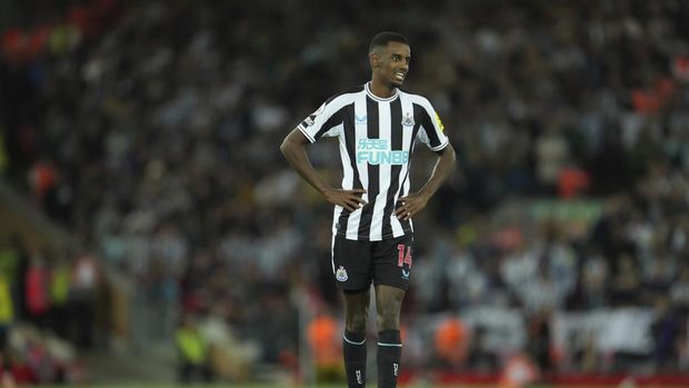Newcastle's Alexander Isak during the English Premier League soccer match between Liverpool and Newcastle United at Anfield stadium in Liverpool, England, England, Wednesday, Aug. 31, 2022. (AP Photo/Jon Super)