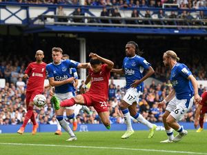 Everton Vs Liverpool: Tak Ada Pemenang di Derby Merseyside