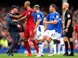 Dianulirnya gol Coady dan lolosnya Van Dijk dari kartu merah menyelamatkan Liverpool dari kekalahan. Derby Merseyside berakhir imbang tanpa gol. (Foto: Getty Images/Michael Regan)