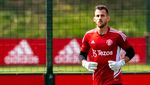 Foto Latihan Perdana Antony di MU