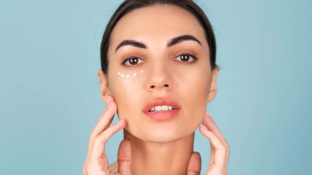 Rekomendasi eye cream murah di bawah Rp50 ribu/freepik.com/kroshka__nastya