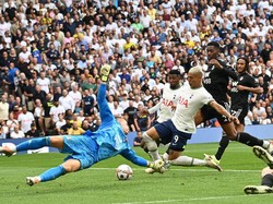 Tottenham, skor -3 terkait keputusan-keputusan VAR. Foto: Ian Walton/Getty Images