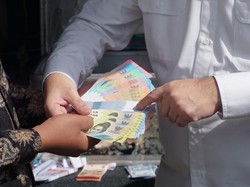 Hebat! Rupiah Bangkit, Mulai Geser Ringgit di Sebatik