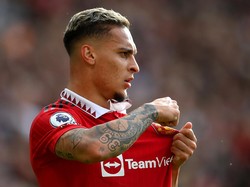 Sukacita Antony di Old Trafford