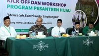 Atasi Problem Lingkungan dengan Program Pesantren Hijau