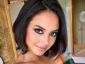 Goyang KTT ASEAN, Aurelie Moeremans: Jadi Malam Bersejarah dan Tak Terlupakan Goyang KTT ASEAN, Aurelie Moeremans: Jadi Malam Bersejarah dan Tak Terlupakan