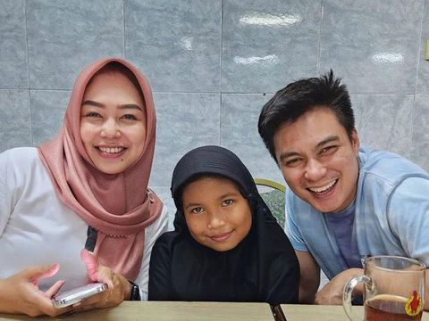 Baim Wong bertemu dengan Tamara dan keluarga viral di media sosial.