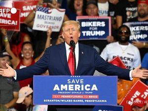 Balas Serangan, Trump Sebut Biden Musuh Negara