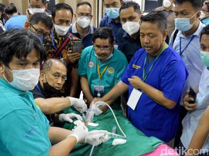 Dokter Saraf Sukabumi Ungkap Teknik Baru Obati Penyakit Tulang Belakang