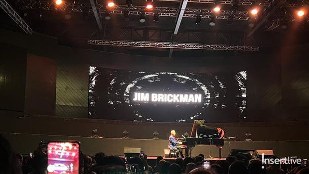 Konser Jim Brickman
