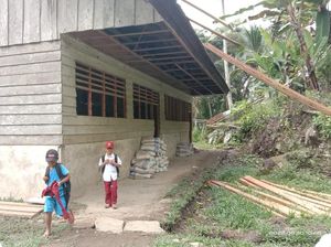 Benahi SD Jarak Jauh, Pemkab Pinrang Anggarkan Rp 70 Juta-Kirim Guru Benahi SD Jarak Jauh, Pemkab Pinrang Anggarkan Rp 70 Juta-Kirim Guru