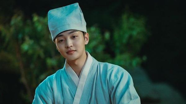 Pesona Kim Min Jae di Poong, The Joseon Psychiatrist