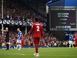 Bukti Liverpool Banyak Diuntungkan VAR