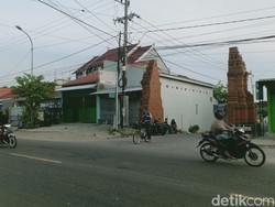 3 Rumah Rusak Dampak Aksi Pesilat Lempar Batu di Acara Satu Abad PSHT