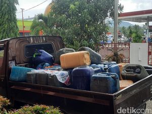 Terhambat Rekomendasi, Peserta Festival Sandeq di Mamuju Tak Dapat Solar Terhambat Rekomendasi, Peserta Festival Sandeq di Mamuju Tak Dapat Solar