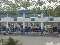 Imbas Kenaikan Harga BBM, Tarif Bus di Terminal Bungurasih Melonjak