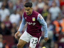Dalam tayangan ulang, Coutinho sebenarnya dalam posisi onside. Duel Villa vs Man City tuntas 1-1. (Foto: Aston Villa FC via Getty Images/Neville Williams)