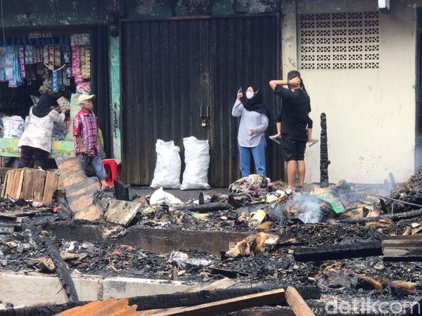 Potret Puing Sisa Kebakaran Pasar Lettu Bakri Sukabumi