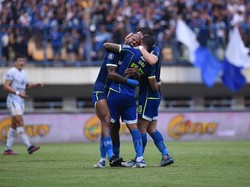 Head to Head Persib Vs RANS: Duo Brasil yang Selalu Bikin Repot