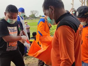 Ini Ciri-ciri Mayat Pria Misterius Mengapung di Sungai Mlese Klaten Ini Ciri-ciri Mayat Pria Misterius Mengapung di Sungai Mlese Klaten