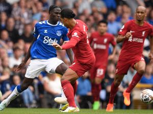 Lampard: Van Dijk Harusnya Dikartumerah