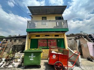 Nasib Warteg Barokah Kini: Ditinggal Pulang Kampung Pemilik, Penuh Coretan Nasib Warteg Barokah Kini: Ditinggal Pulang Kampung Pemilik, Penuh Coretan