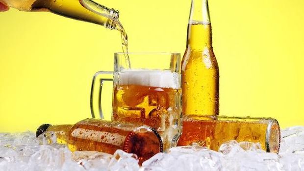 Minuman berakohol dapat menjadi penyebab jerawat