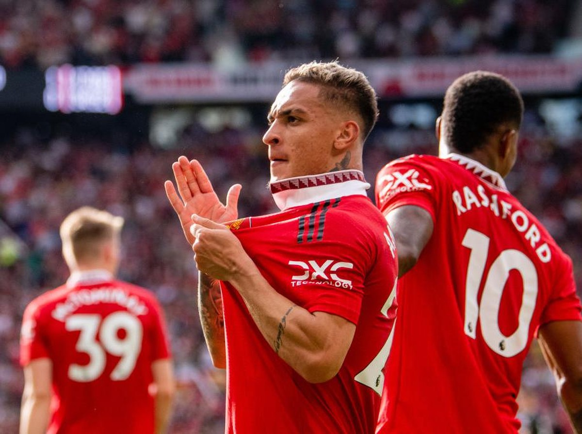 Antony disebut seperti sudah lama menjadi anggota skuad Manchester United. (Foto: Manchester United via Getty Imag/Ash Donelon)