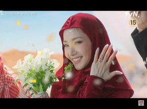Foto: 7 Artis Korea Pakai Hijab, Terbaru Park Min Young di Love in Contract Foto: 7 Artis Korea Pakai Hijab, Terbaru Park Min Young di Love in Contract