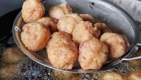 Kriuk Renyah! 20 Bakso Goreng Halal Ada di Sini