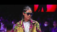 7 Aksi Keren Bonge Ikutan Jakarta Fashion and Food Festival