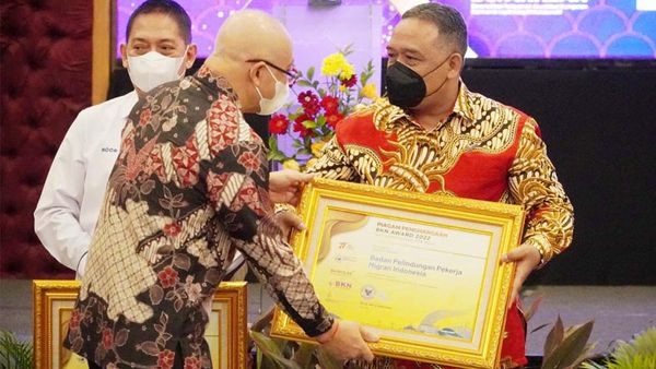 BP2MI Raih Penghargaan BKN Award