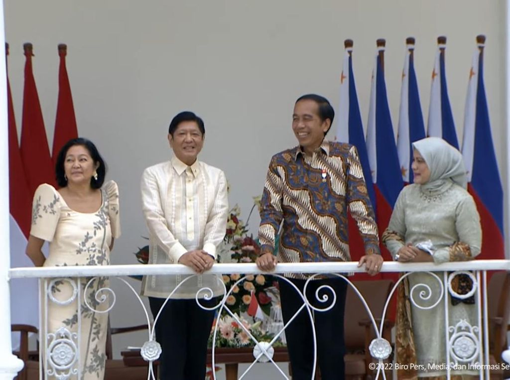 Jokowi Sambut Presiden Filipina di Istana Bogor, Prabowo dan Sandiaga Hadir