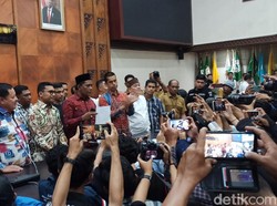 Didemo Mahasiswa, DPR Aceh Desak Pemerintah Segera Turunkan Harga BBM