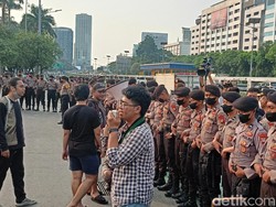 Massa Demo Tolak Harga BBM Naik di DPR Sempat Singgung Kasus Ferdy Sambo