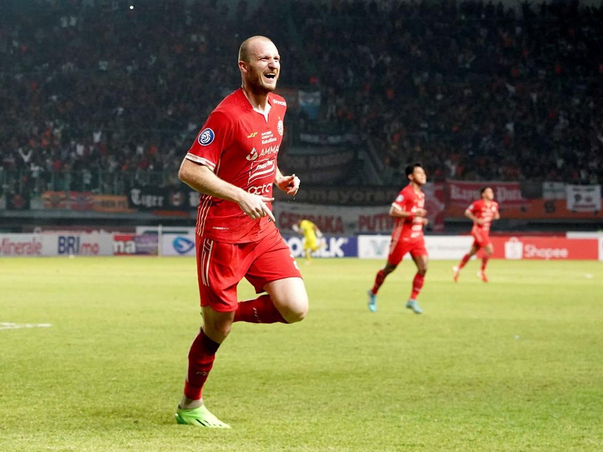 Michael Krmencik mempunyai kendala satu hal dalam adaptasi di Persija Jakarta. (Foto: Dok. Persija)